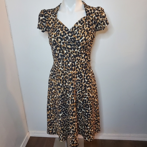 NWOT Leota Sweetheart Dress in Leopard S - Picture 2 of 7